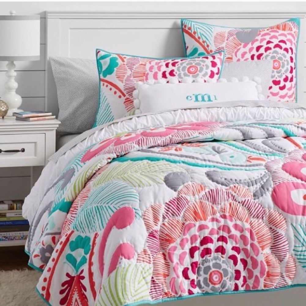 Pottery Barn Teen twin quilt
